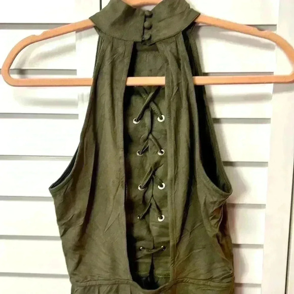 TOBI Suede Sleeveless Bodysuit Size Small Olive Green - Picture 6 of 8
